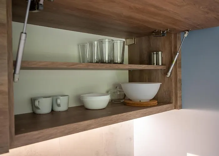 Batorego 16 Red Prywatne Mieszkanie 300m Od Metro Pole Mokotowskie I Sgh Samodzielne Zameldowanie! Self Check-in System! Apartament Warszawa